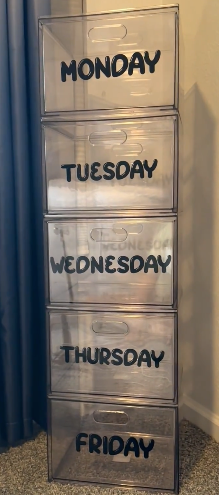 Mon- Fri Days of The Week Decal
